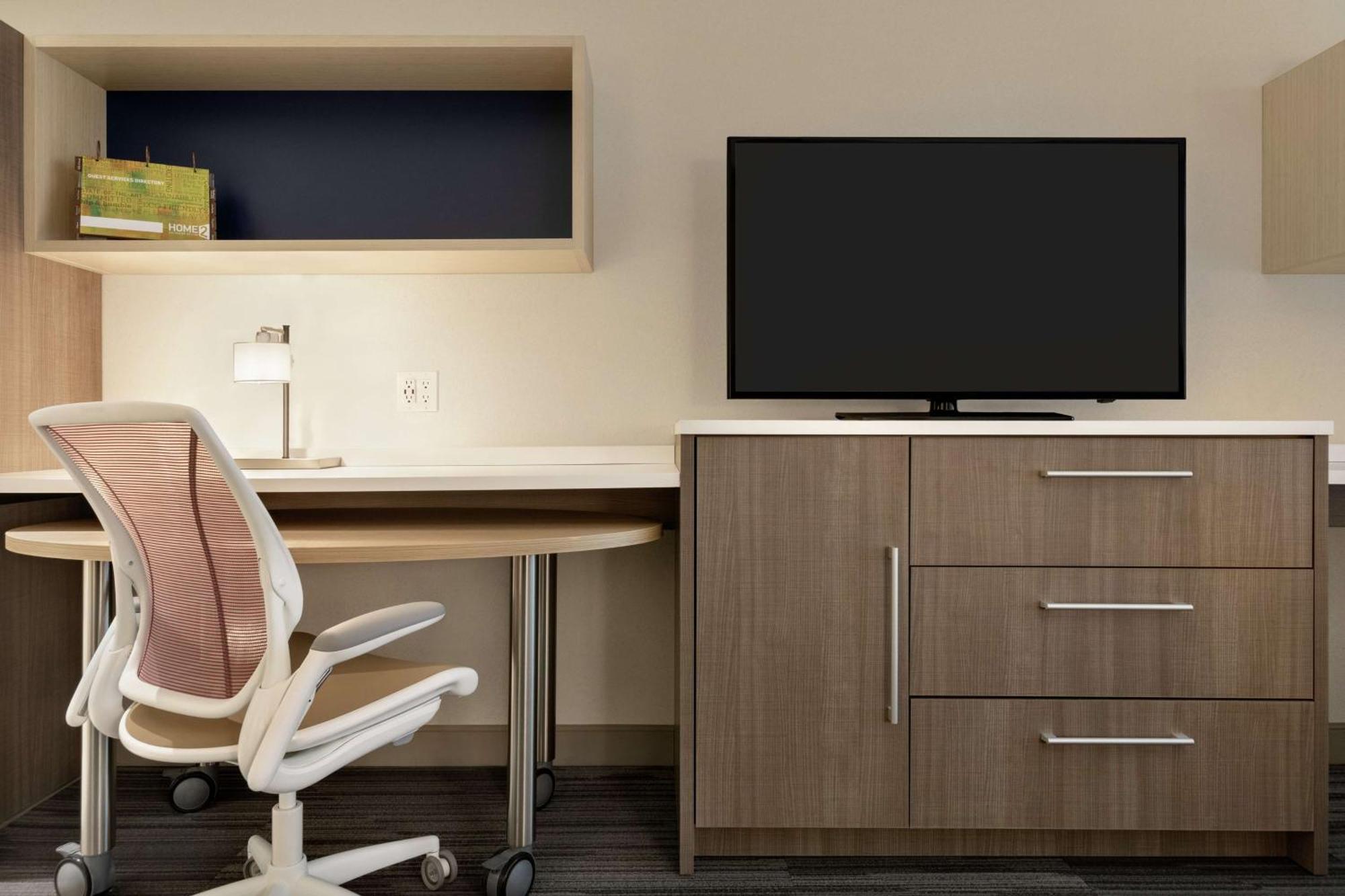 King Studio Suite