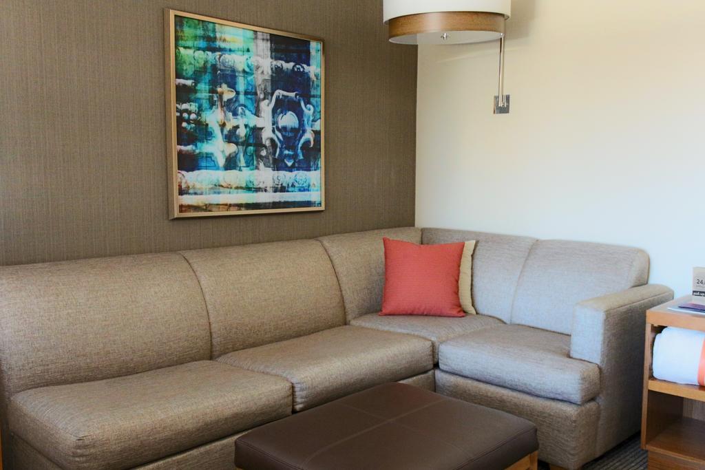 Queen Room Two Queen Beds Sofa Bed
