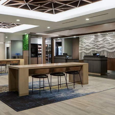 Courtyard By Marriott Chicago Downtown/River North-3