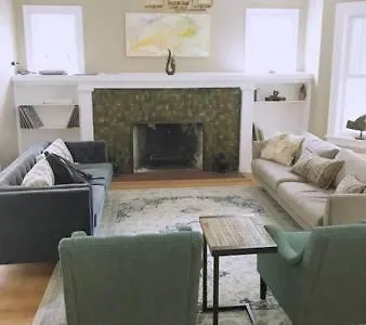 The Greenleaf House Chicago