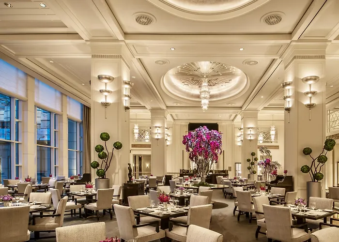 The Peninsula Chicago Hotel