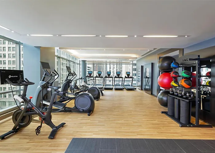 Thewit Chicago, A Hilton Hotel