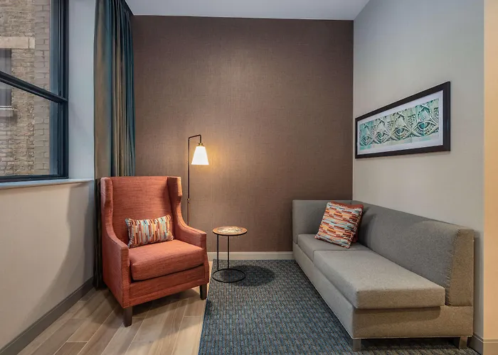 Hilton Garden Inn- Chicago Central Loop